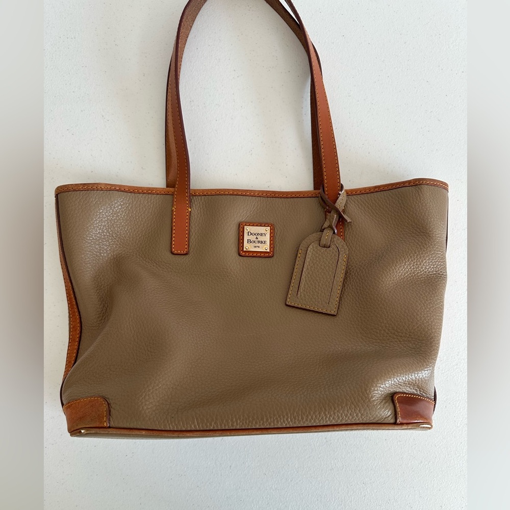 Dooney & Bourke Dark Tan/Khaki Color Leather Tote Bag Purse